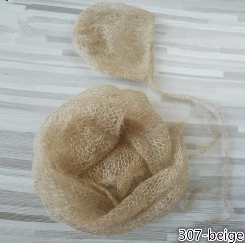 A Set Wrap and Bonnet