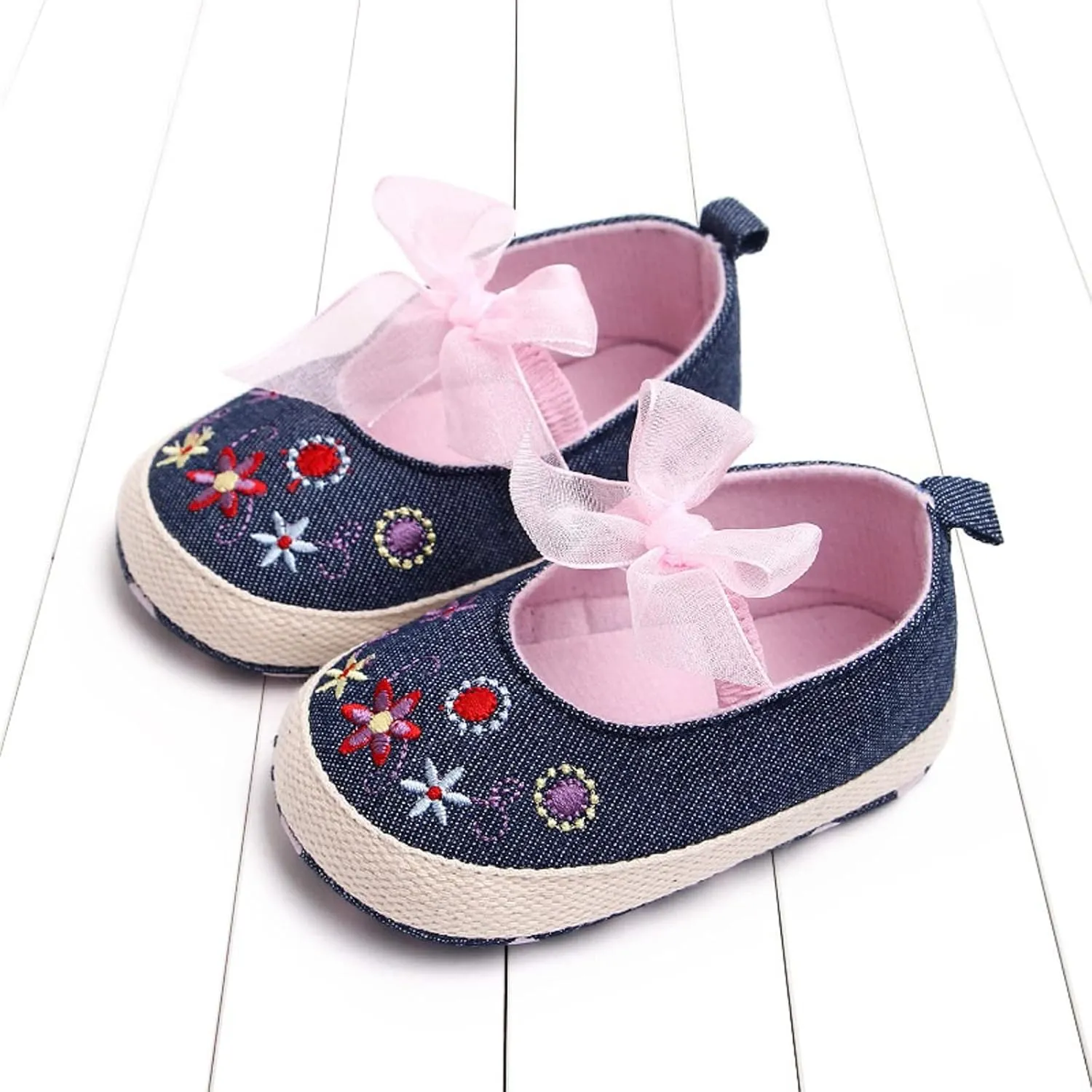 Summer Children Infant Walking Shoes Girls Sports Shoes Flat Bottom Non Slip Lightweight Slip On Baby Shoes 12 Months